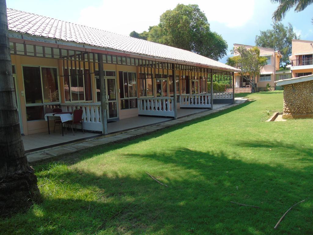 Makwetu Villas Mombasa Exterior photo